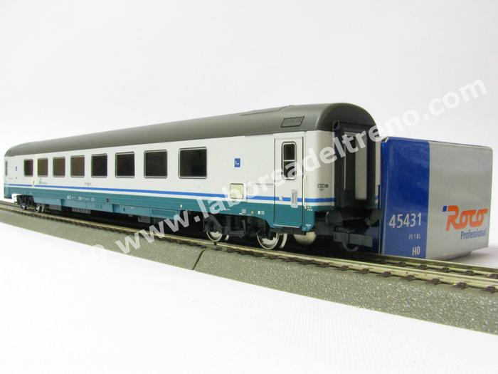 ROCO voiture restaurant GRAN CONFORT bandiera FS 45432 édition 2 NEUF