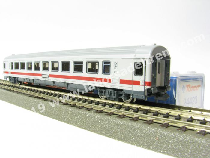 Roco Set 2 Voitures SNCF/DB 24230+24250 – échelle N – Analogique – Occasion