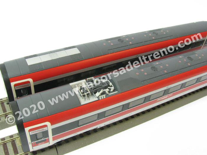 Acme - 70202 Set 2 convoglio FS ETR 400 Frecciarossa 1000, con le carrozze 4 e 6, ill. interna 