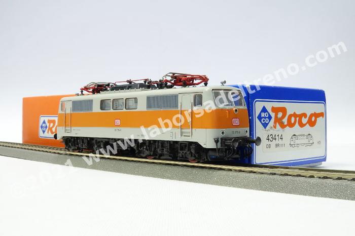 Roco BR 111 HOゲージ 電気機関車 43414 CLASSIC DB LOCO - Roco BR111 Electric Locomotive in HO Scale