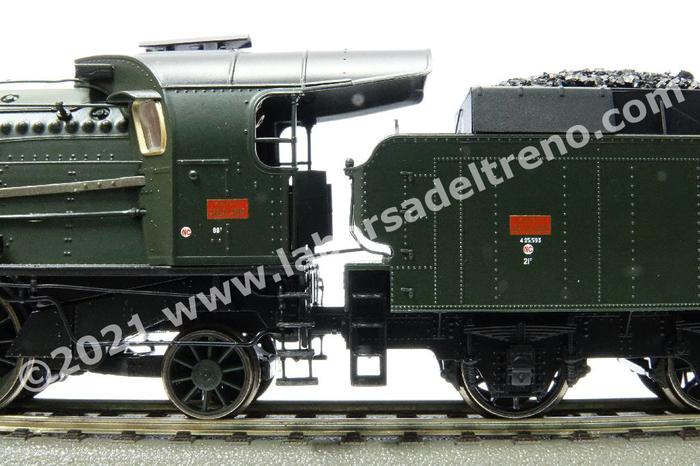 Ree Modeles MB 094 Tender Type PLM 30 A 150 SNCF, Vert SNCF