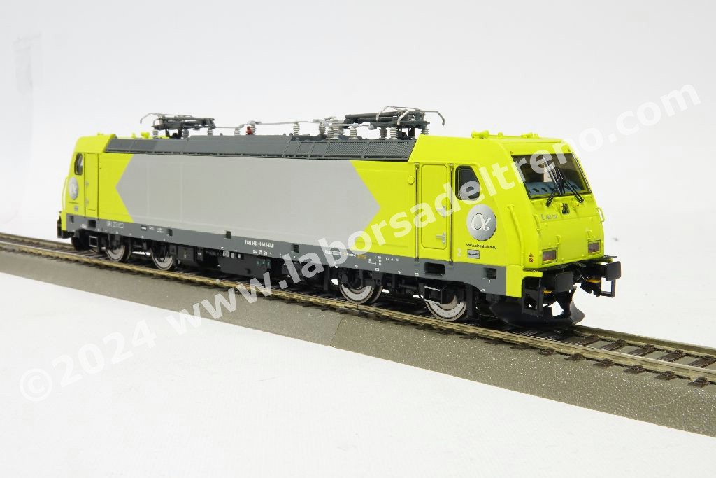 Locomotive ACME HO Traxx 483 014 - Livrée Alpha Trains, époque VI, Analogique DC
