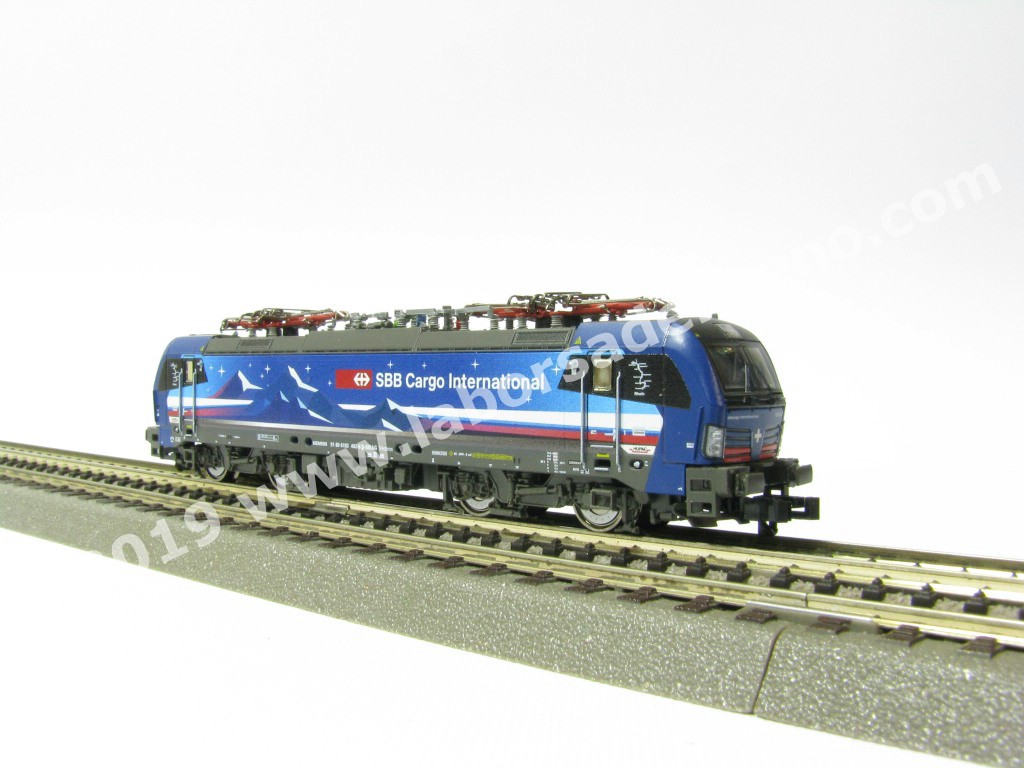 FLEISCHMANN 4322 LOCOMOTIVE électrique Traxx Re481 005 SBB Cargo Digital Ho 1/87 EUR 150,00