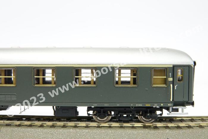 Fourgon à Bagages Rivarossi HR4318-1 – Type 1949 – Livrée Grigio/Ardesia – Ep IV HO