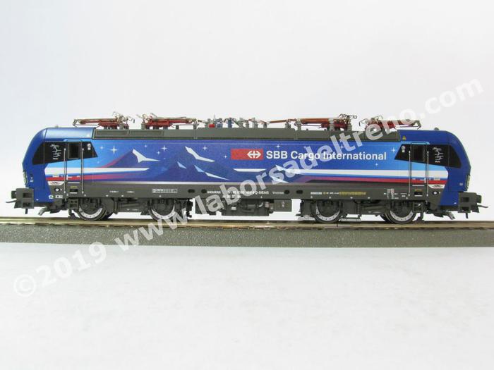 Roco Locomotiva Elettrica Sbb Hupac Br 193 492 Rhein Livrea Sbb Cargo International Night Con Musi Blu Epoca Vi