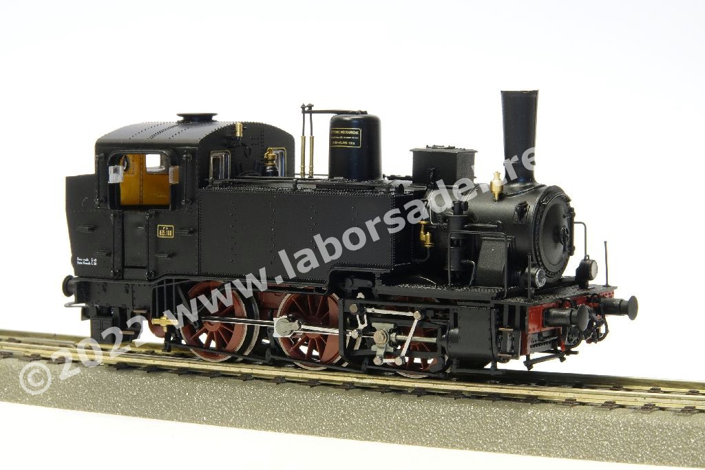 Train Miniature Rivarossi - Locotender Gr 835 + Wagons Citernes - Échelle HO, époque III