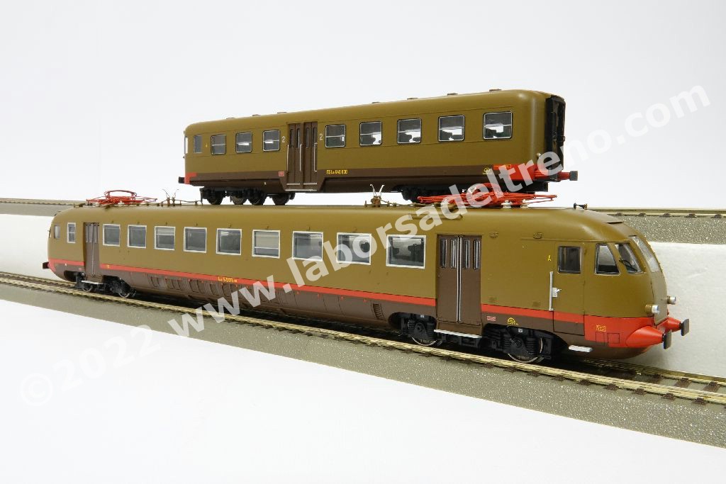 RIVAROSSI 4318 - Set di 3 unità Celerone delle FS. Epoca IV