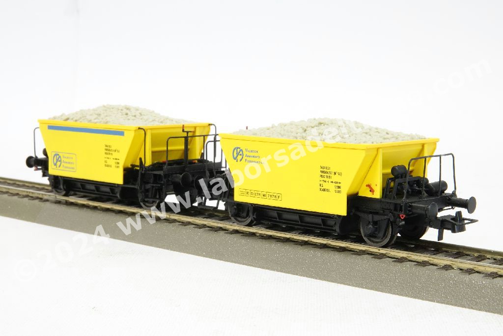 Tas Carrossier OS.KAR. H0 4356 - Set Di 2 Carri Vfcc Livrea Gialla E Nera Con Le Insegne Dell Impresa Valsecchi Ep V Wagon Jaune époque VI Préconstruit Tas Carrossier OS.KAR. H0 4356 - Set Di 2 Carri Vfcc Livrea Gialla E Nera Con Le Insegne Dell Impresa Valsecchi Ep V Wagon Jaune époque VI Préconstruit