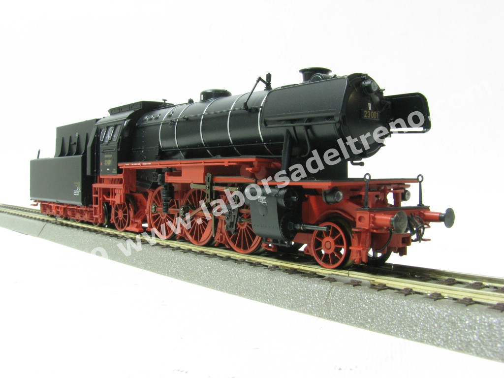 Marklin - 39230 locomotiva a vapore DB Br 23, digital sound, epoca III