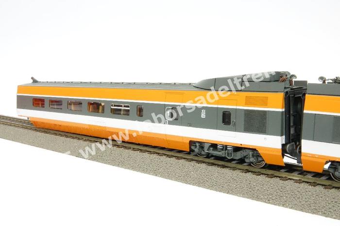 Ree Modeles TGV-001.3