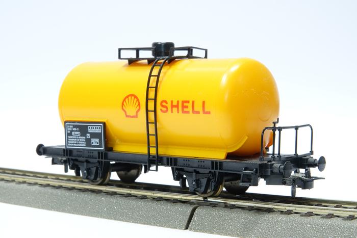 Lima - 302713 cisterna a 2 assi, SHELL, livrea gialla, epoca IV