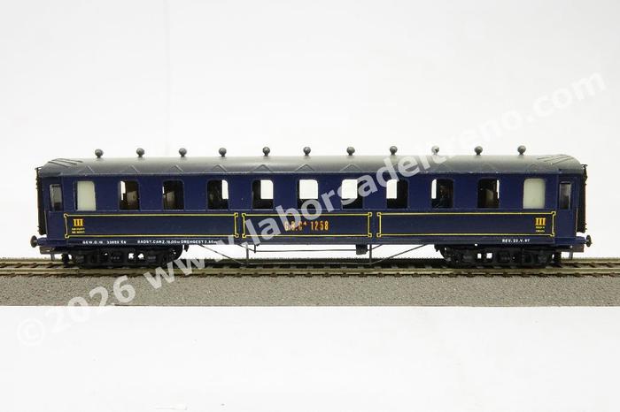 Metropolitan 9000.8